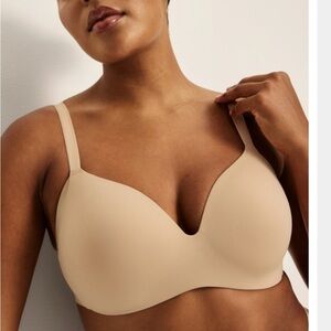 Knix Wing Woman Nude Seamless Bra